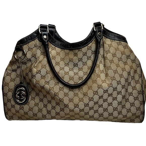 Gucci Handbags - GUCCI SUKEY HOBO BAG